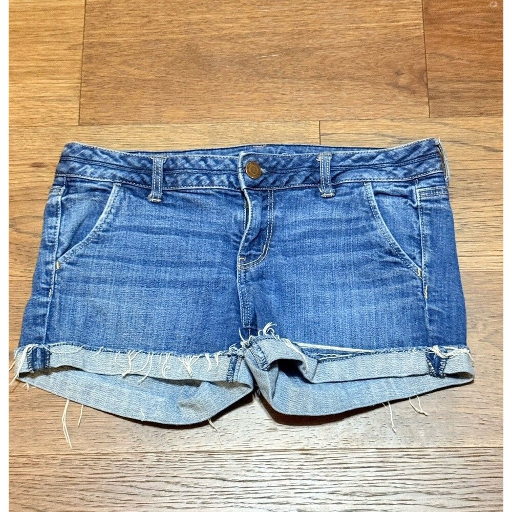 Vintage Y2K American Eagle Outfitters Women's Distressed Jean Shorts Size 10
